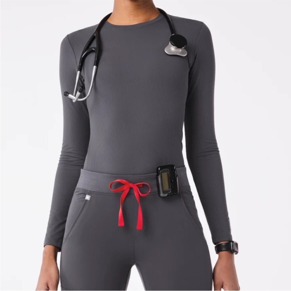 FIGS Ribbed Longsleeve Underscrub Charcoal Small